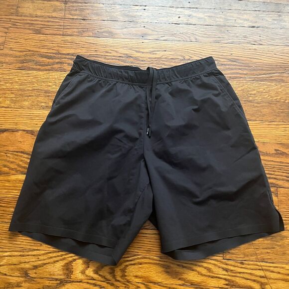 Uniqlo Men's Ultra Stretch Active Shorts Drawstring Black Size M 7in Inseam - Picture 1 of 9